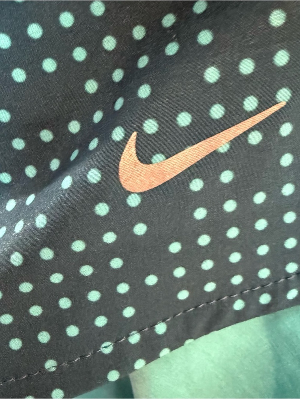 Nike Golf Tour Performance Dri-FIT Polka Dot Skort - Green/Black - Size S - Picture 6 of 10